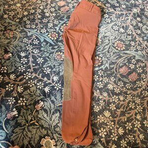 Tailored Sportsma Size 24 Velcro Bottom Rust